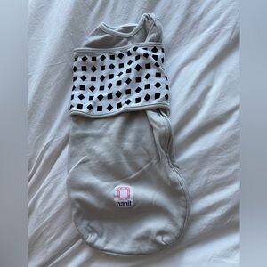 Nanit sensor swaddle for breath monitoring. 0/3 months.